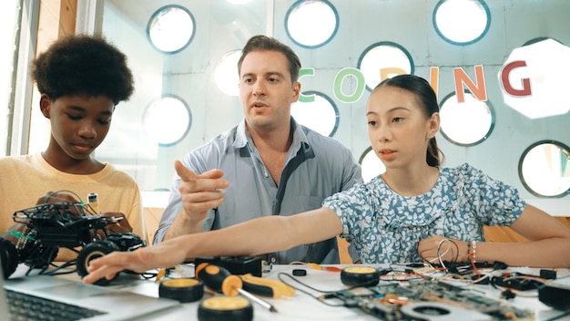 US Innovation Policy: New STEM Education & Workforce Initiatives