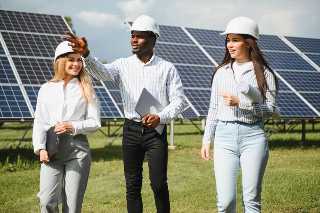Future-Proof Your Career: 3 Green Energy Jobs Emerging by 2026