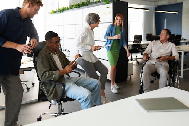 Skills-Based Hiring: Prioritizing Competencies Over Degrees in 2025
